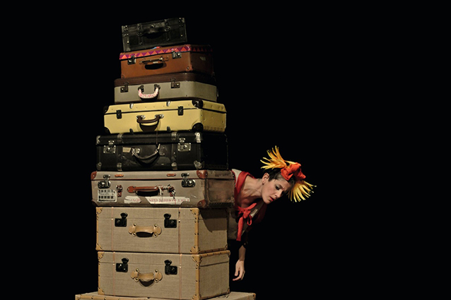 Read more about the article Theater-Premiere “Mit Ach und Krach”